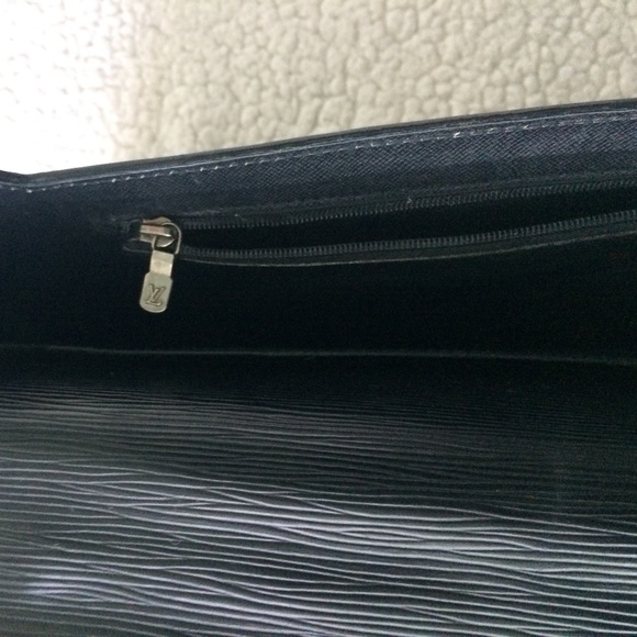 Louis Vuitton Black Epi Leather Serviette Conseiller Briefcase Bag - Picture 16 of 16